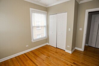 626 W Roscoe St, Unit 1F in Chicago, IL - Building Photo - Building Photo