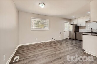 9209 Edgevale Dr in Charlotte, NC - Building Photo - Building Photo