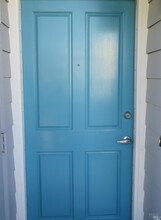 100 Lucky Dr in Corte Madera, CA - Building Photo - Building Photo