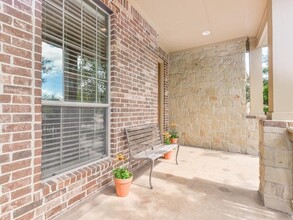 19014 Ridge Cove Ln in Cypress, TX - Building Photo - Building Photo