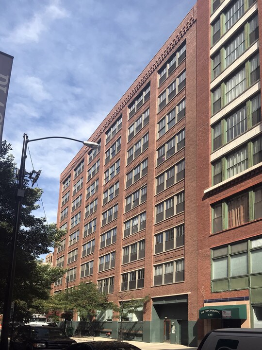 The Moser Building in Chicago, IL - Building Photo