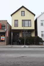 2552 W Armitage Ave in Chicago, IL - Foto de edificio - Building Photo