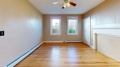 204 Central Ave-Unit -1 in Norwich, CT - Building Photo - Building Photo