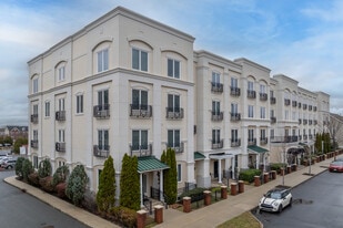 Building F in Trenton, NJ - Building Photo