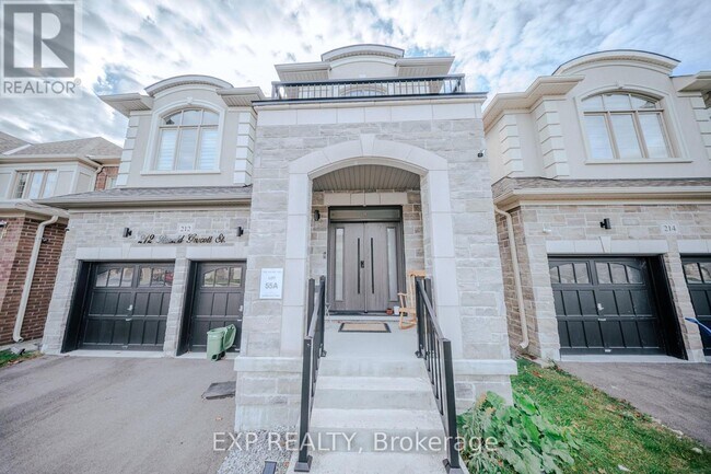 212 Ronald Guscott St in Oshawa, ON - Building Photo - Building Photo