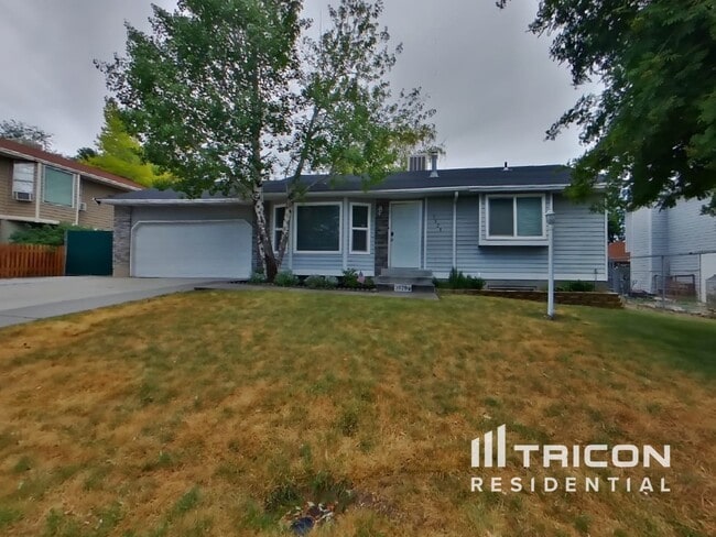 property at 3828 S 6325 W