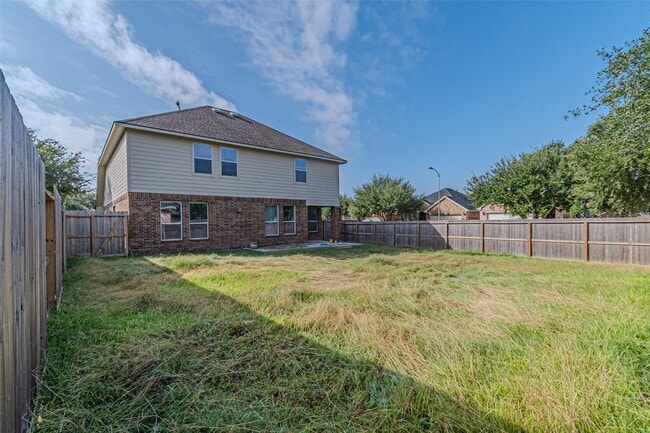 17818 Serene Shore Dr in Cypress, TX - Building Photo - Building Photo