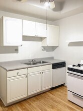 1954 W Winona St, Unit 1942-2 in Chicago, IL - Building Photo - Building Photo