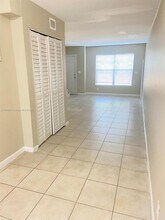 4668 NW 9th Dr in Plantation, FL - Building Photo - Building Photo