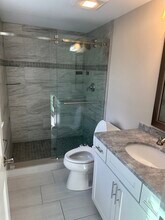 127 Marblehead St, Unit C in North Andover, MA - Building Photo - Building Photo