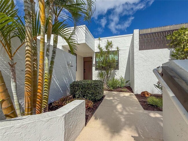609 Bayport Wy in Longboat Key, FL - Building Photo - Building Photo