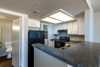 Cypress Springs in Las Vegas, NV - Building Photo - Building Photo