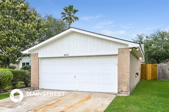 4922 Crestway Dr in La Porte, TX - Building Photo - Building Photo