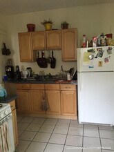 108 Hyde Park Ave, Unit 3 in Boston, MA - Building Photo - Building Photo