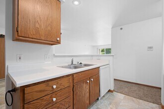 City View Apartments in West Bend, WI - Foto de edificio - Building Photo