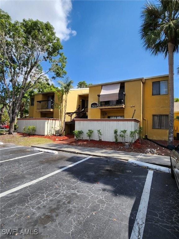 property at 2935 Winkler Ave