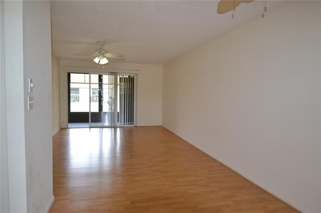5154 Turquoise Ln in New Port Richey, FL - Building Photo - Building Photo