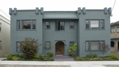 742 Rand Ave in Oakland, CA - Building Photo - Building Photo