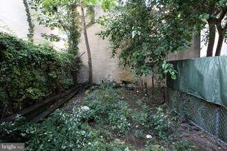 1525 W Seybert St in Philadelphia, PA - Building Photo - Building Photo