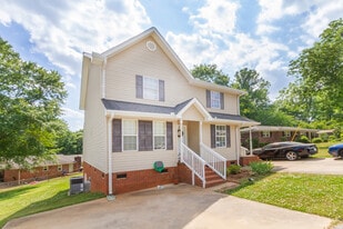 101 Brookview Cir in Easley, SC - Building Photo