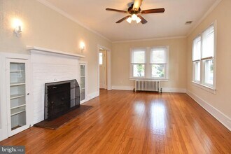 930 N Danville St in Arlington, VA - Building Photo - Building Photo