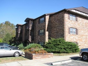 Kensington Apartments in Ottawa, KS - Building Photo - Building Photo