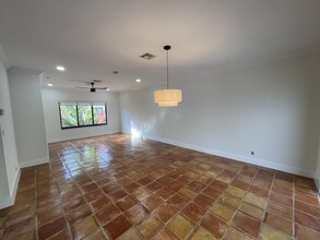 1121 Bel Air Dr in Highland Beach, FL - Building Photo - Building Photo