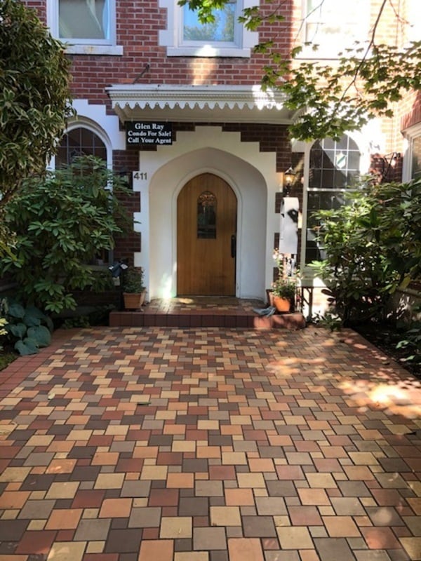 property at 411 Boylston Ave E