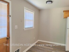 4930 Florist Rd in Roanoke, VA - Building Photo - Building Photo