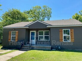 3600 Maple Ave in Waco, TX - Building Photo