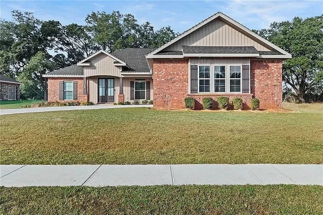 property at 9760 Maxwell Run