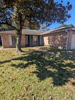 23107 Summergate Dr in Spring, TX - Building Photo