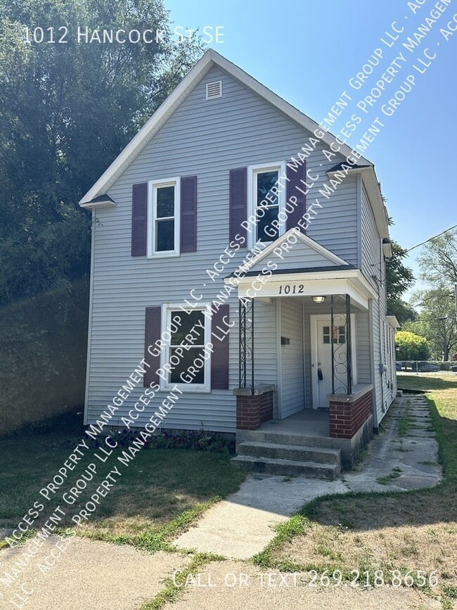 1012 Hancock St SE