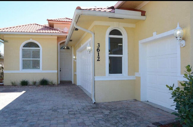 3612 Grove Ct in Fort Pierce, FL - Building Photo - Building Photo
