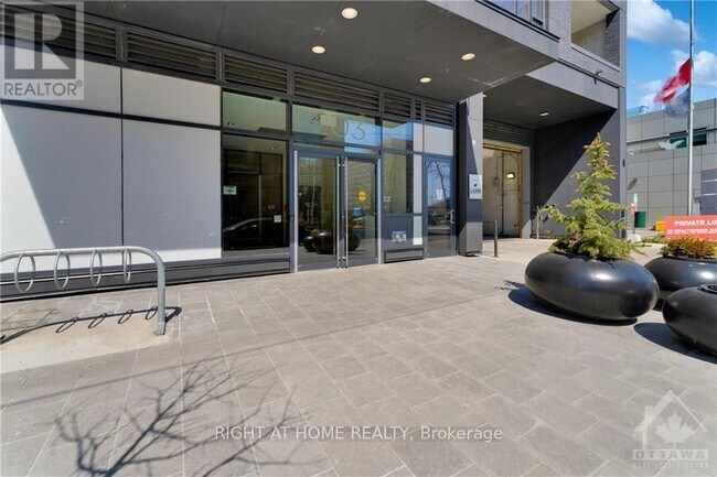 203 Catherine St in Ottawa, ON - Building Photo - Building Photo