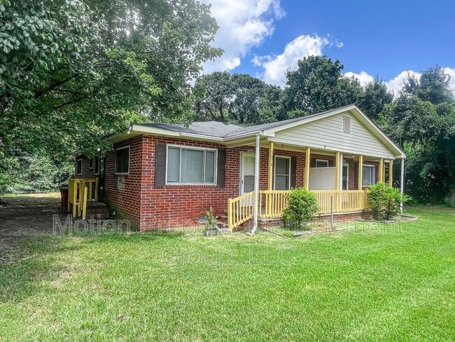 3079 Marie Cir in Macon, GA - Foto de edificio - Building Photo