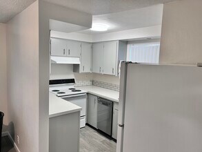 291 Lobelia Ave in Eugene, OR - Building Photo - Building Photo
