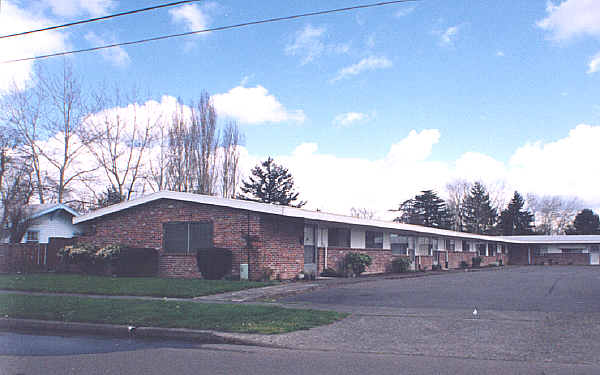 4850 SW Tucker Ave in Beaverton, OR - Building Photo - Building Photo