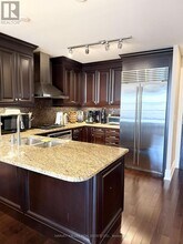 1717 Avenue Rd in Toronto, ON - Building Photo - Building Photo