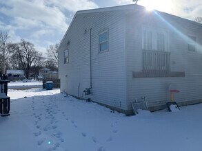 116 Chestnut St in Waterloo, IA - Building Photo - Building Photo