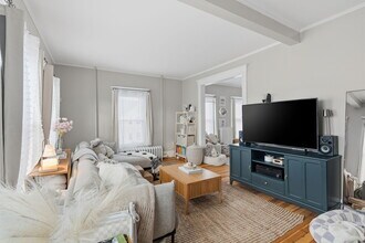 186 Arnoldale Rd, Unit 2 in West Hartford, CT - Building Photo - Building Photo