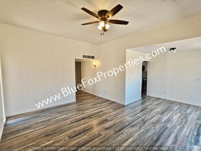 1802 S Sunburst Pl in Tucson, AZ - Building Photo - Building Photo