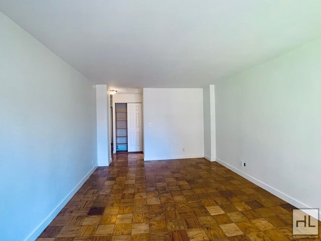 EAST 36 STREET, Unit 4E in New York, NY - Foto de edificio - Building Photo