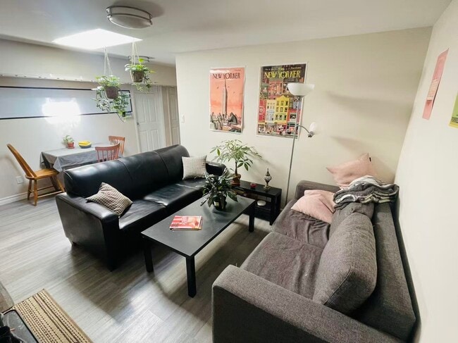 property at 526 Dundas St W