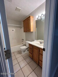 310 Range Ave photo'