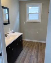 221 1st St NW in Orange City, IA - Building Photo - Building Photo