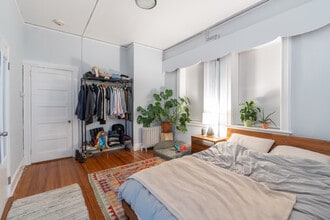 140 Hamilton Ave in Greenwich, CT - Foto de edificio - Building Photo