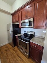 613 N Lombardy St, Unit 203 in Richmond, VA - Building Photo - Building Photo