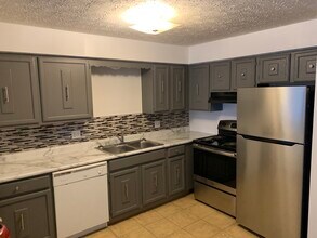 7465 Seymour St NW, Unit 7465 in Massillon, OH - Building Photo - Building Photo