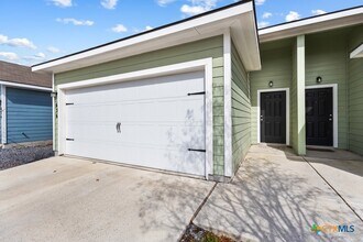 636 Heathers Wy in Seguin, TX - Building Photo - Building Photo